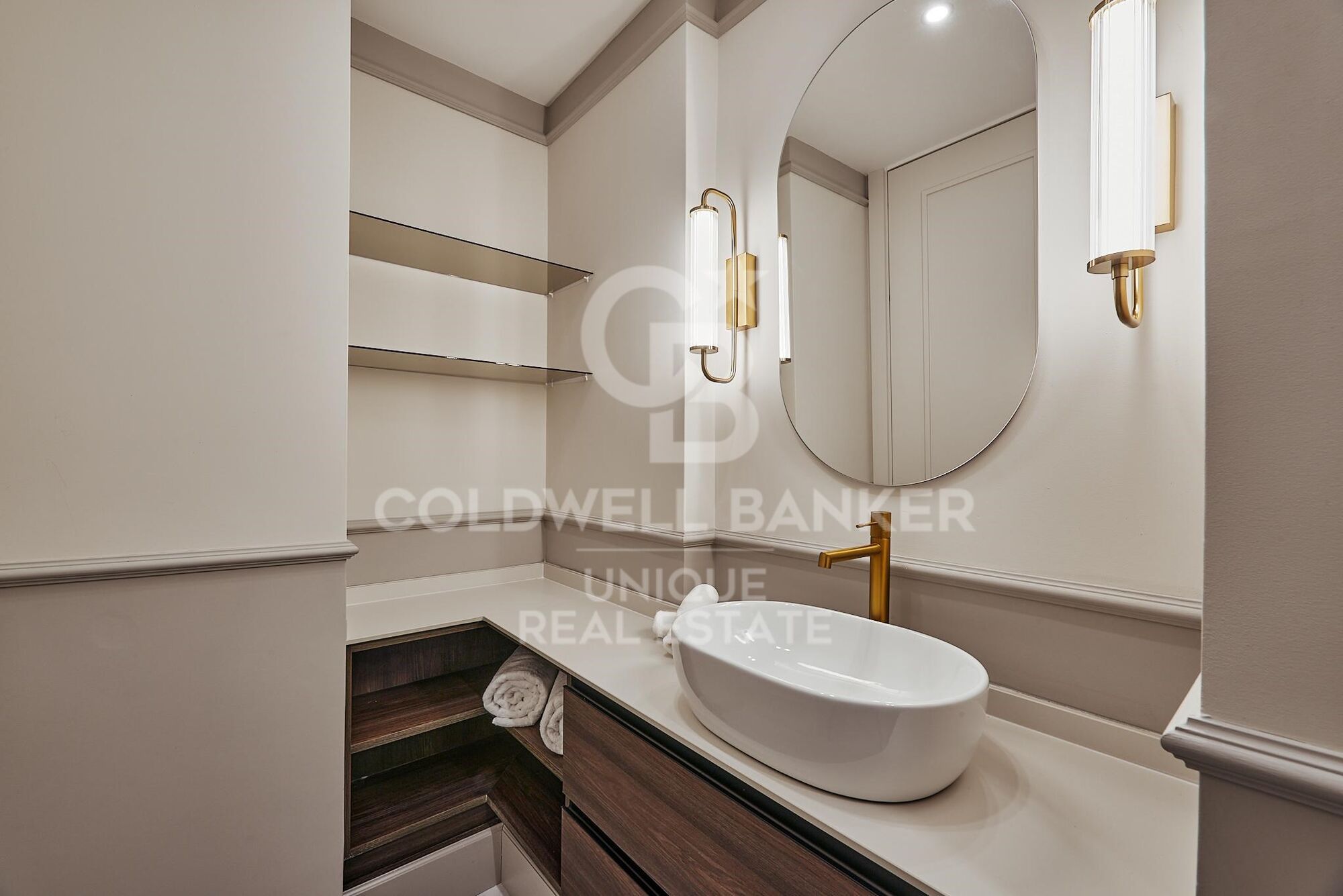 Fully refurbished flat in Barrio de Salamanca