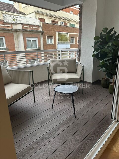 Exclusive 4-bedroom flat with terrace in the Salamanca neighbourhood