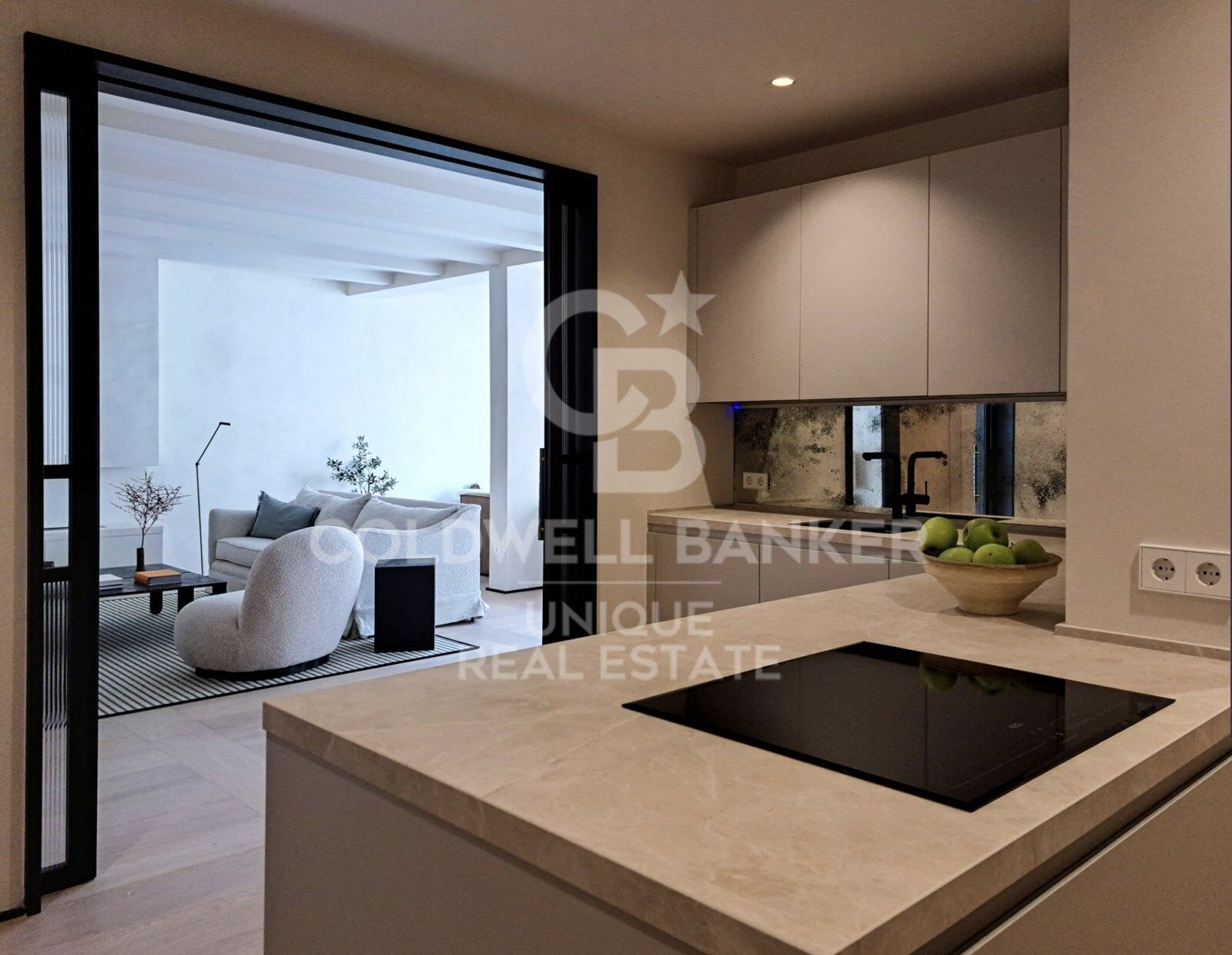 Exclusive brand new flat with 4 bedrooms and terrace in Almagro, Madrid