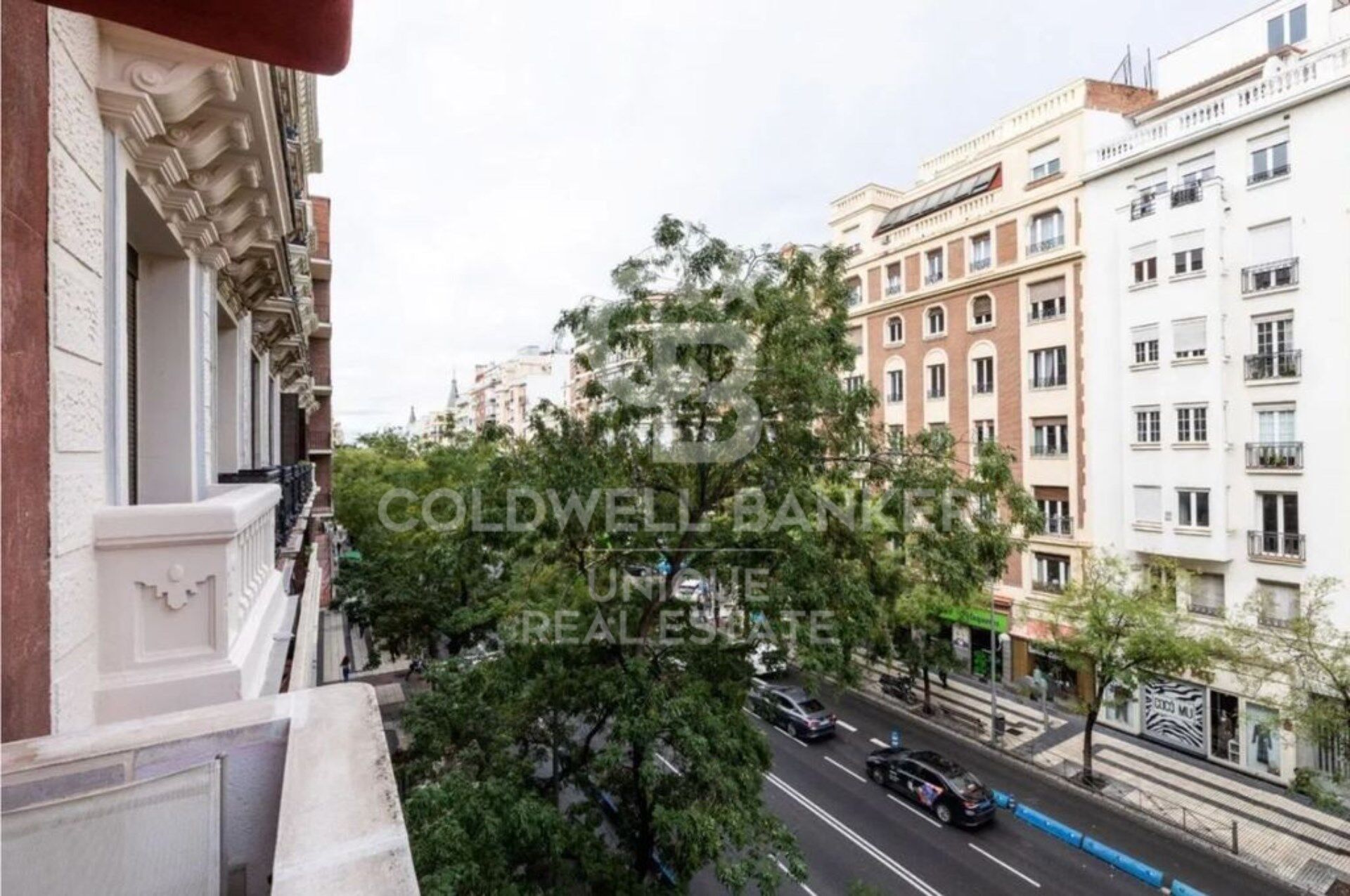 Exterior apartment with terrace and 3 bedrooms in Goya, Madrid