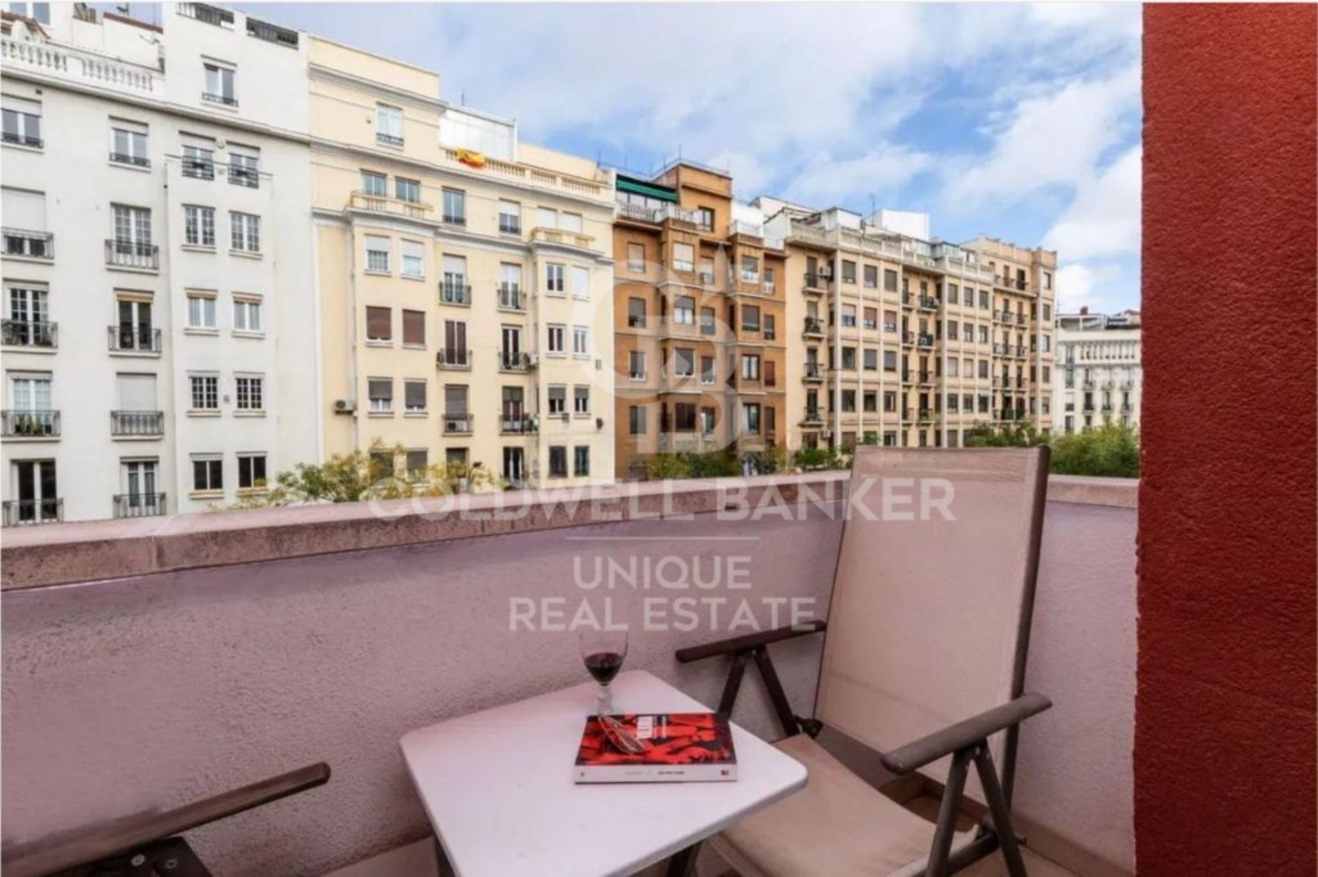 Exterior apartment with terrace and 3 bedrooms in Goya, Madrid