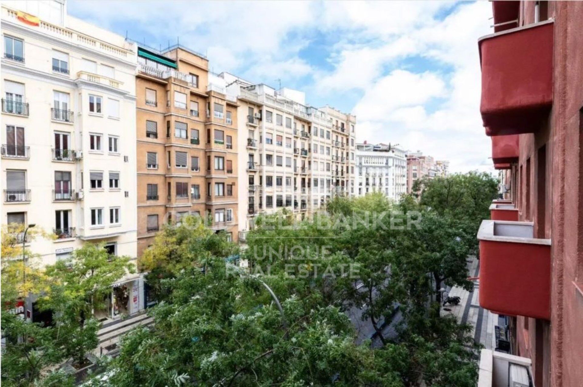 Exterior apartment with terrace and 3 bedrooms in Goya, Madrid