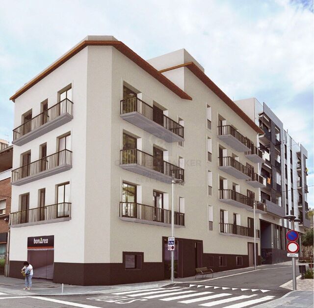 Renovierte Dachwohnung mit großzügigen Terrassen in Tarragona