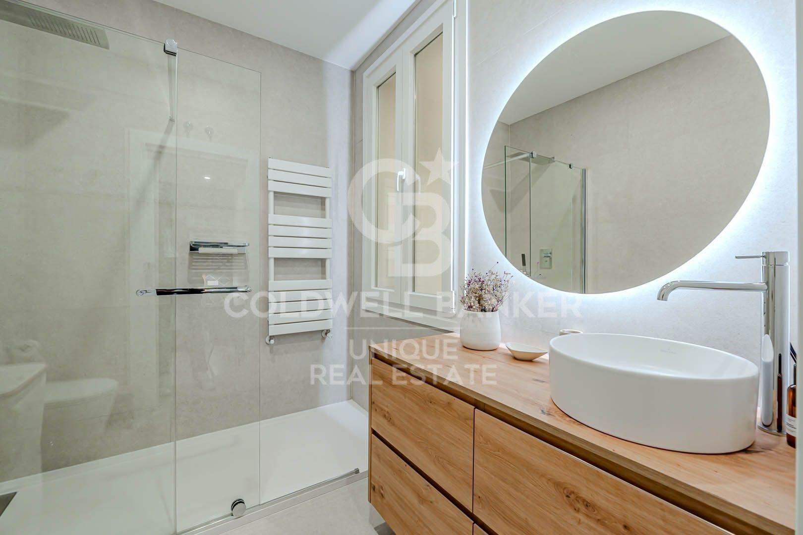 Renovated 3-bedroom apartment, brand new in Castellana, Madrid