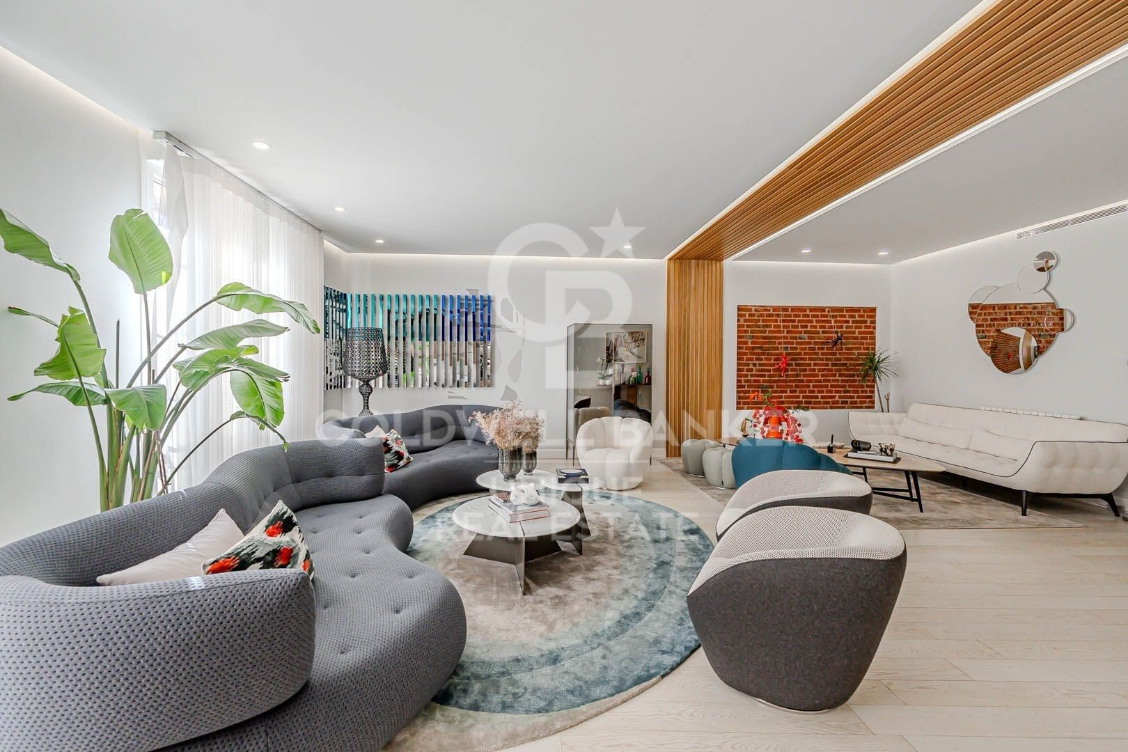 Renovated 3-bedroom apartment, brand new in Castellana, Madrid