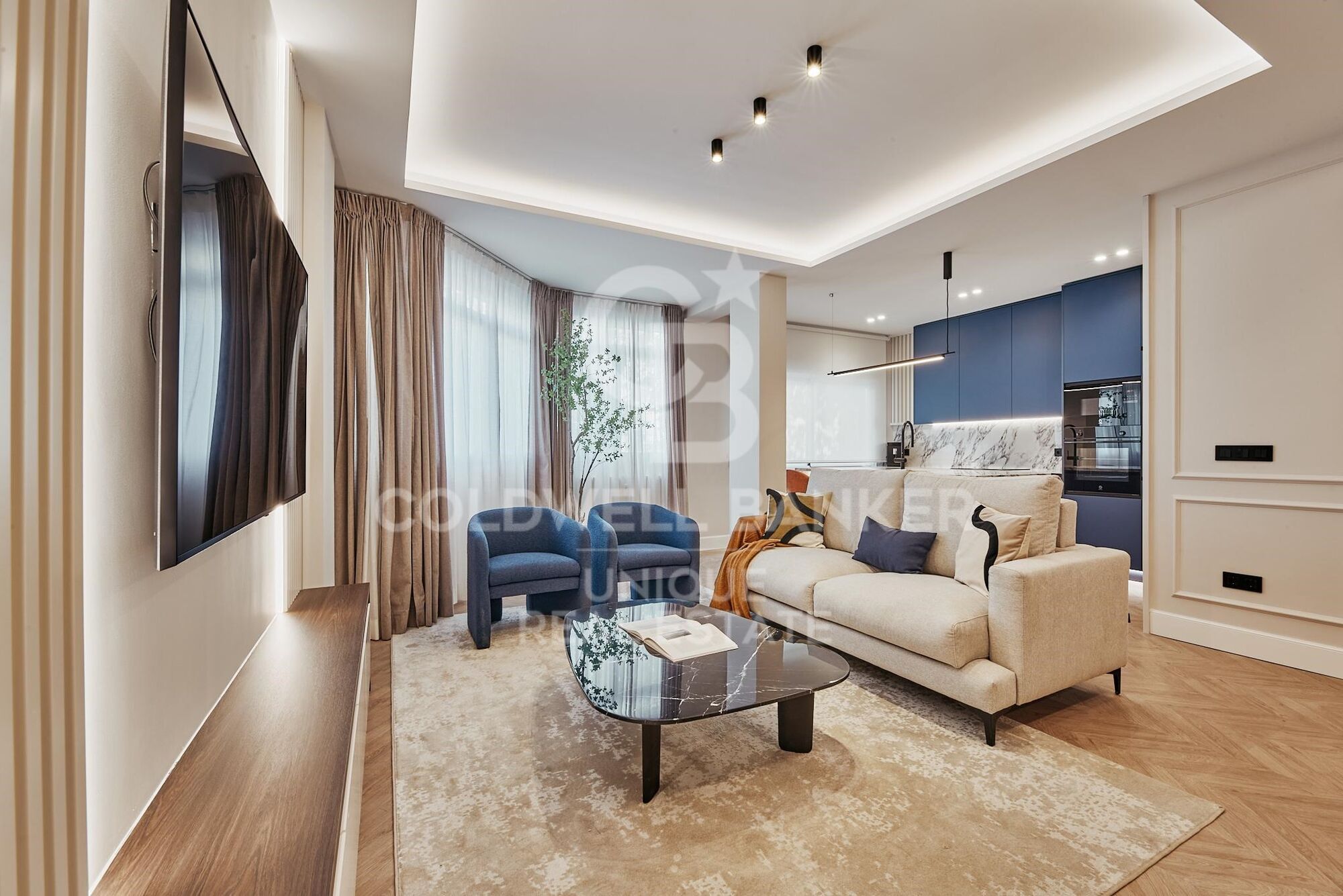 Exterior flat with 3 bedrooms, terrace and garage in Lista, Madrid