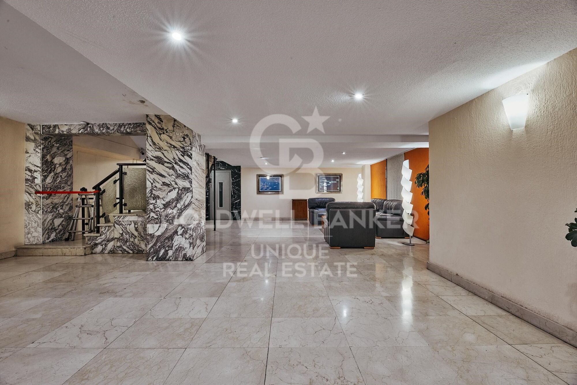 Exterior flat with 3 bedrooms, terrace and garage in Lista, Madrid