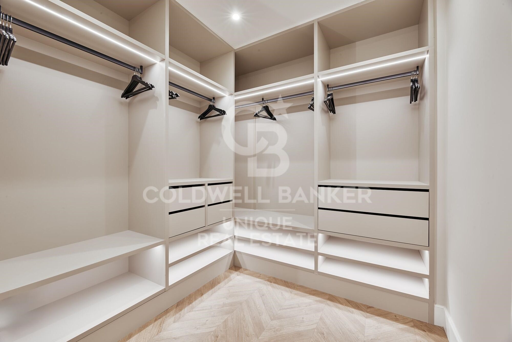 Exterior flat with 3 bedrooms, terrace and garage in Lista, Madrid
