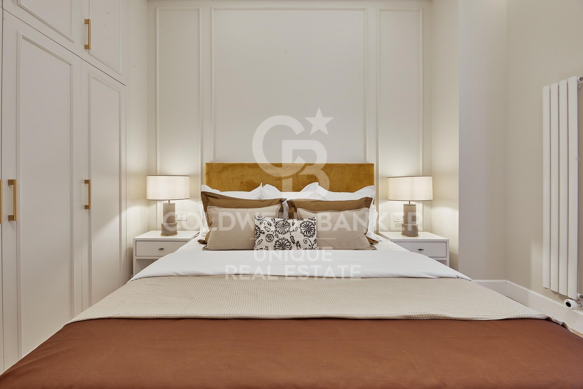 Brand new 3-bedroom, 4-balcony flat in Malasaña, Madrid