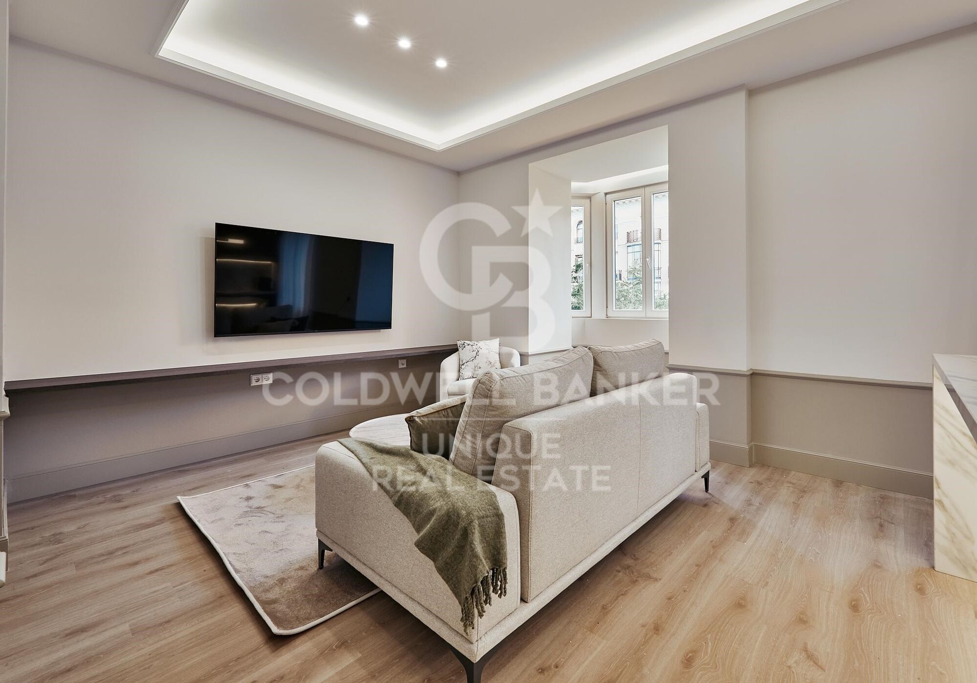 Exterior flat with balcony in Goya, Madrid