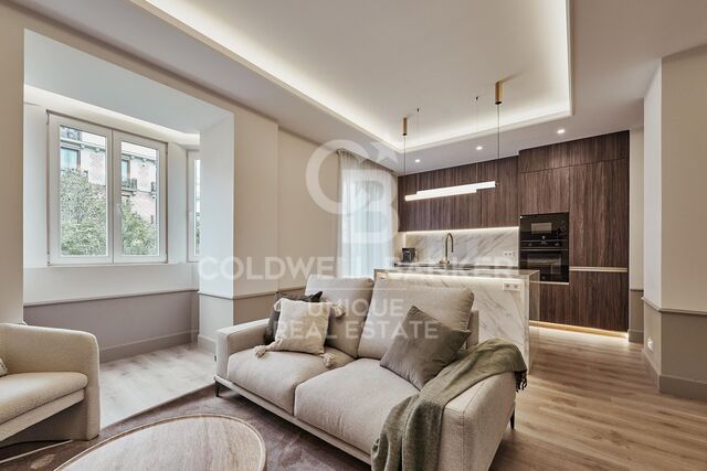 Exterior flat with balcony in Goya, Madrid