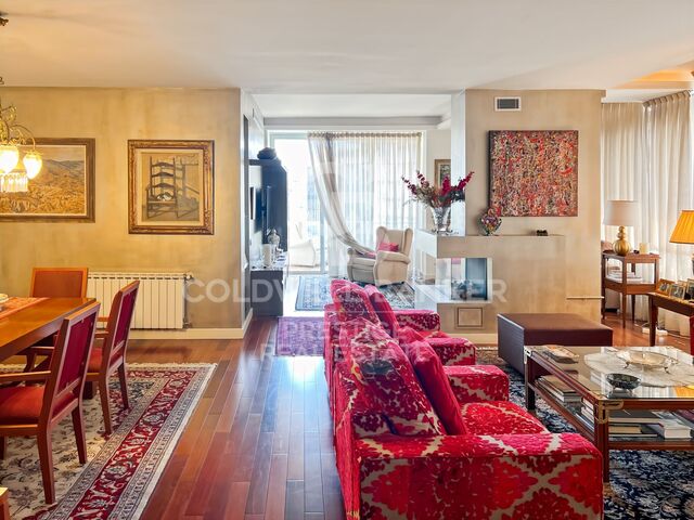 Luxury Apartment for Sale in Turó Park Barcelona with Terrace