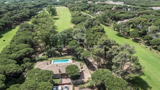 En vente, villa individuelle à seulement 200 mètres de la plage de Pals, sur la Costa Brava