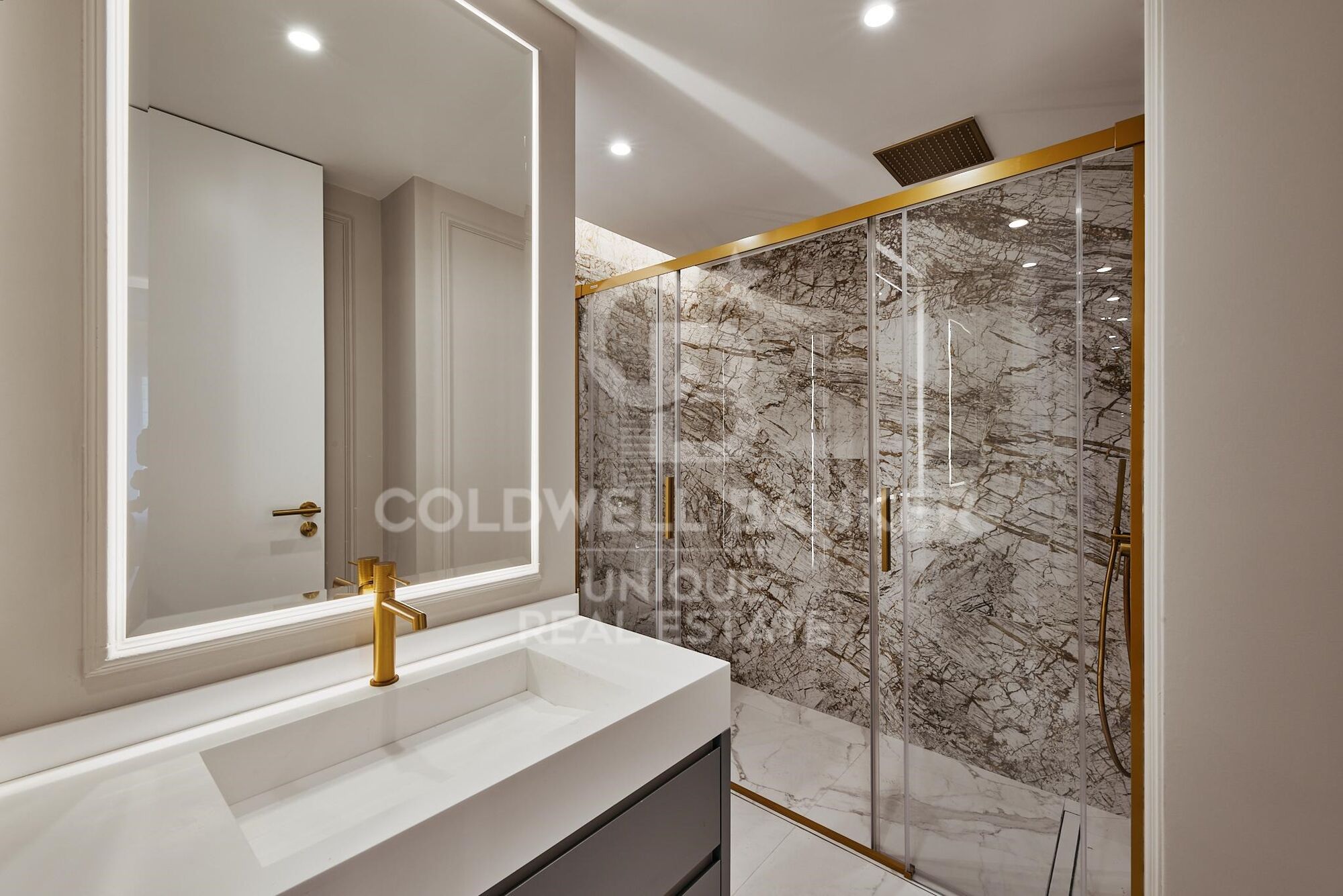 Exterior flat with 2 terraces in Lista, Madrid