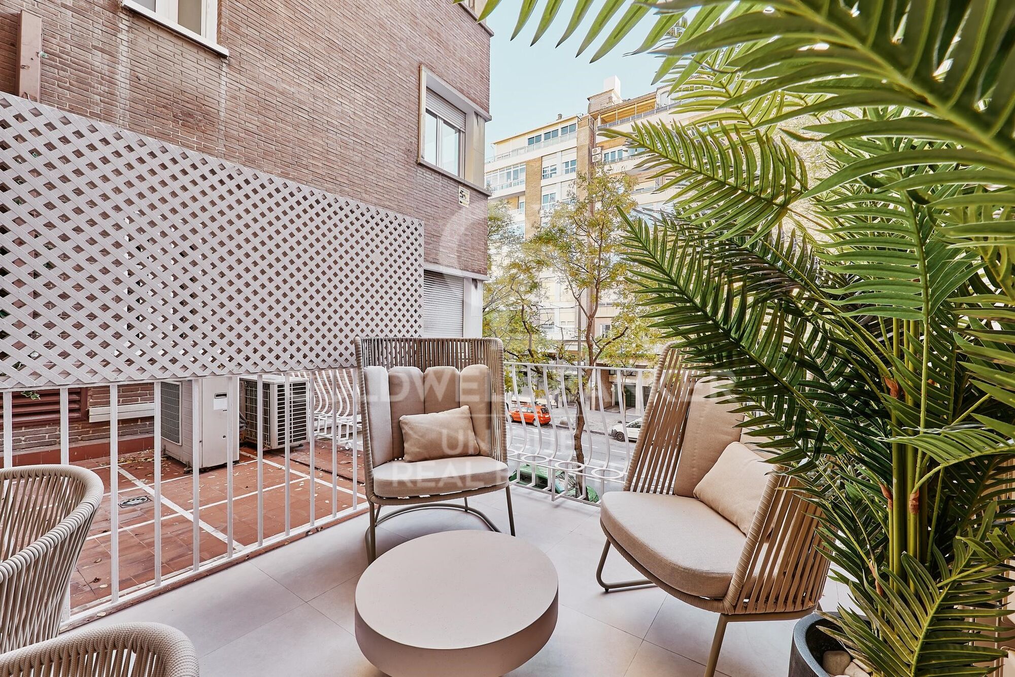Brand new flat with 3 bedrooms and large terrace in Castellana, Madrid