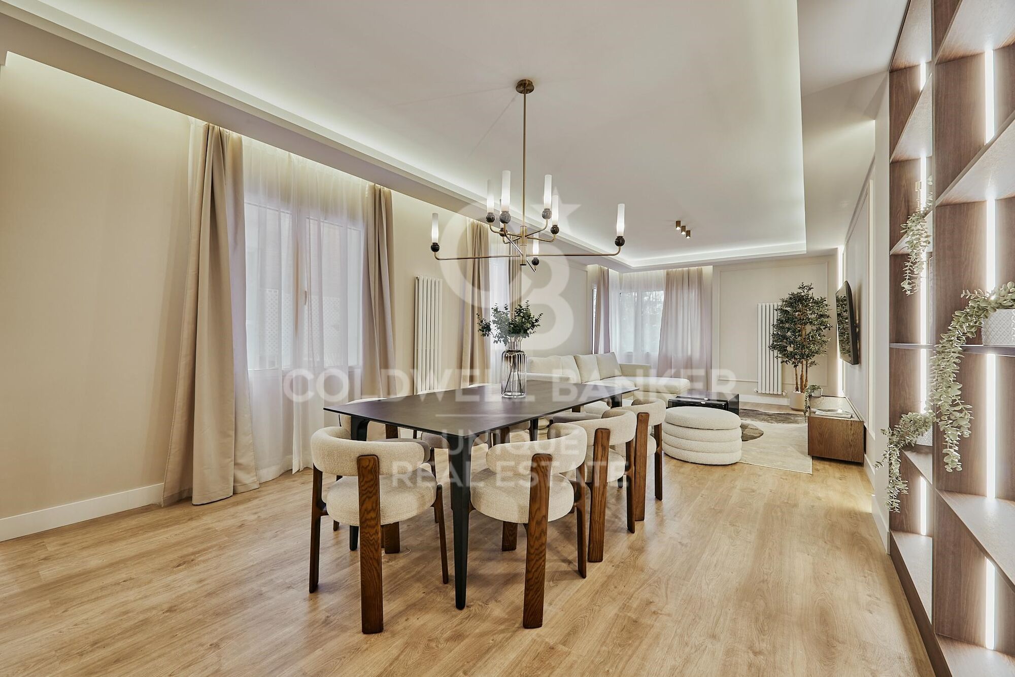 Brand new flat with 3 bedrooms and large terrace in Castellana, Madrid