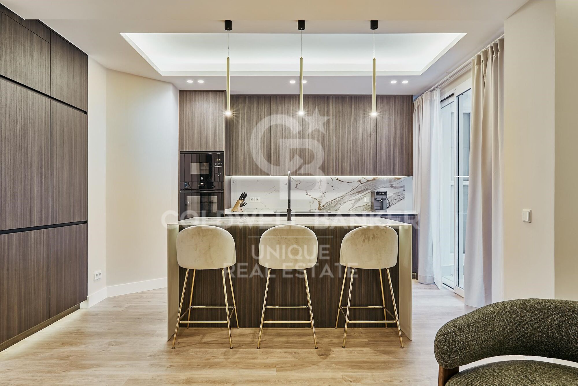 Brand new flat with 3 bedrooms and large terrace in Castellana, Madrid